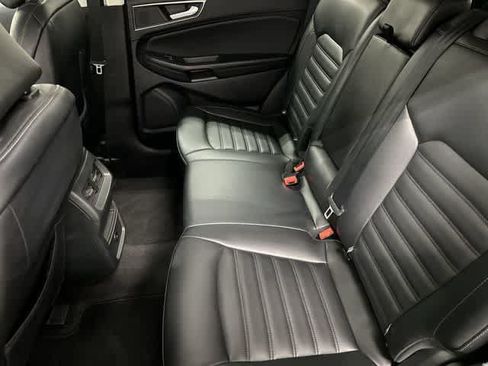 Used 2024 Ford Edge SEL AWD/4WD image 11