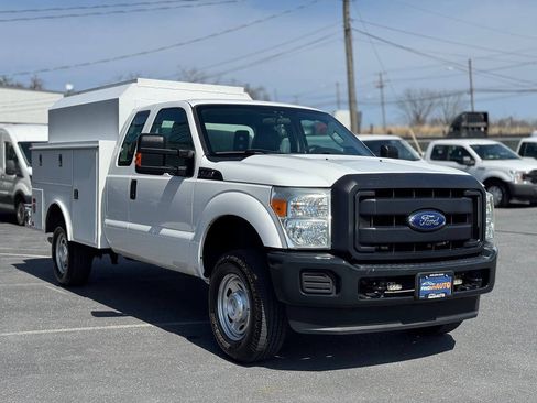 Used 2016 Ford F350 XL AWD/4WD image 4