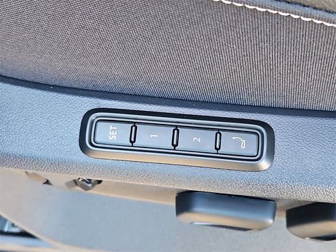 New 2026 Volkswagen Atlas Cross Sport SEL Premium R-Line image 13