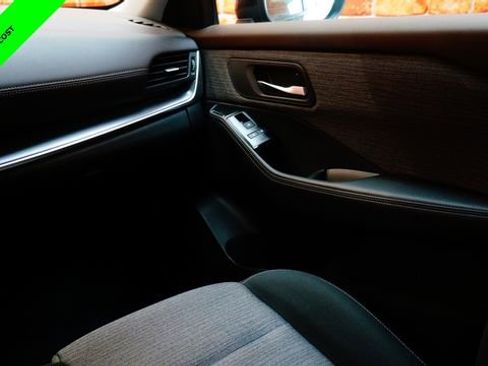 Certified 2023 Nissan Rogue SV AWD/4WD image 35