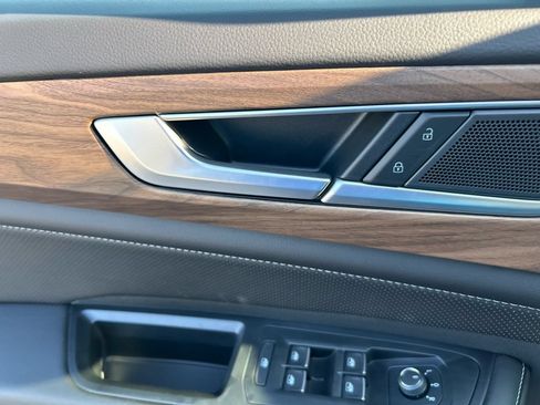 New 2026 Volkswagen Atlas SE FWD image 52