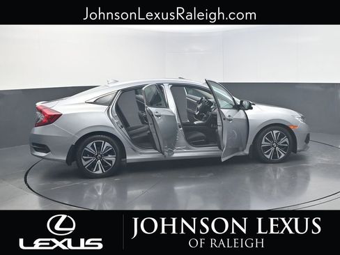 Used 2016 Honda Civic EX-T image 25