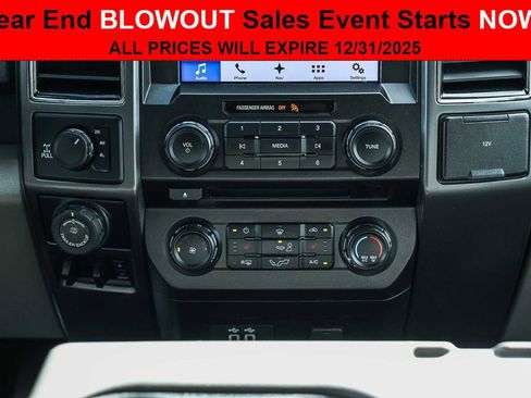 Used 2018 Ford F150 XLT w/ Equipment Group 302A Luxury image 22