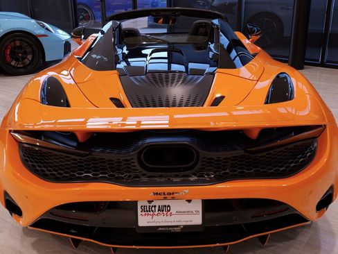 Used 2024 McLaren 750S Spider image 14