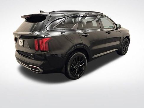 Certified 2023 Kia Sorento SX AWD/4WD image 5
