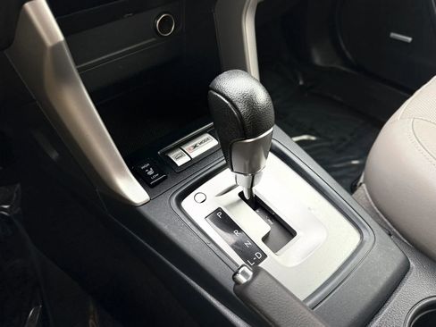 Used 2017 Subaru Forester 2.5i Limited AWD/4WD image 36