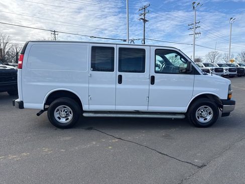 Used 2023 Chevrolet Express 2500 Work Van w/ Driver Convenience Package image 6