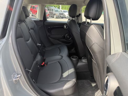 Used 2018 MINI Cooper S FWD image 10