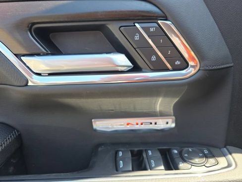 New 2026 GMC Sierra 1500 Denali w/ Denali Reserve Package AWD/4WD image 29