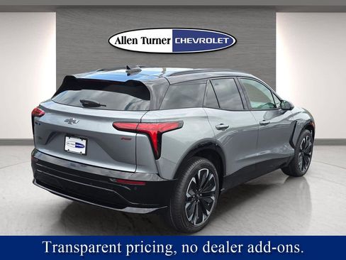 New 2025 Chevrolet Blazer EV RS image 4