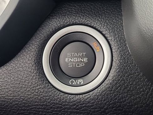 Used 2026 RAM 1500 Laramie image 30