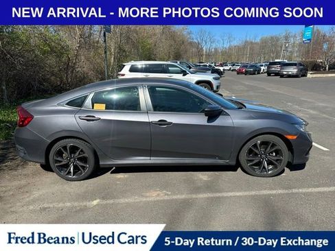 Used 2019 Honda Civic Sport image 3