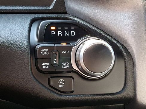 Used 2024 RAM 1500 Big Horn AWD/4WD image 29