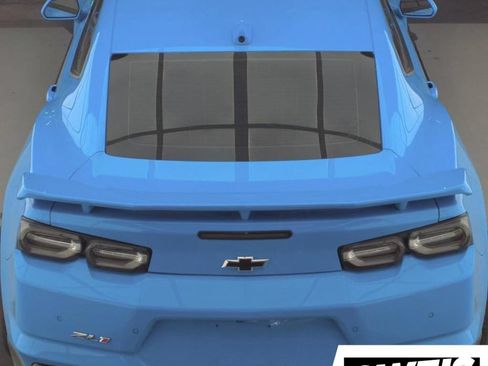 Used 2022 Chevrolet Camaro ZL1 RWD image 6