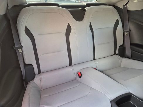 Used 2023 Chevrolet Camaro LT w/ Technology Package image 14