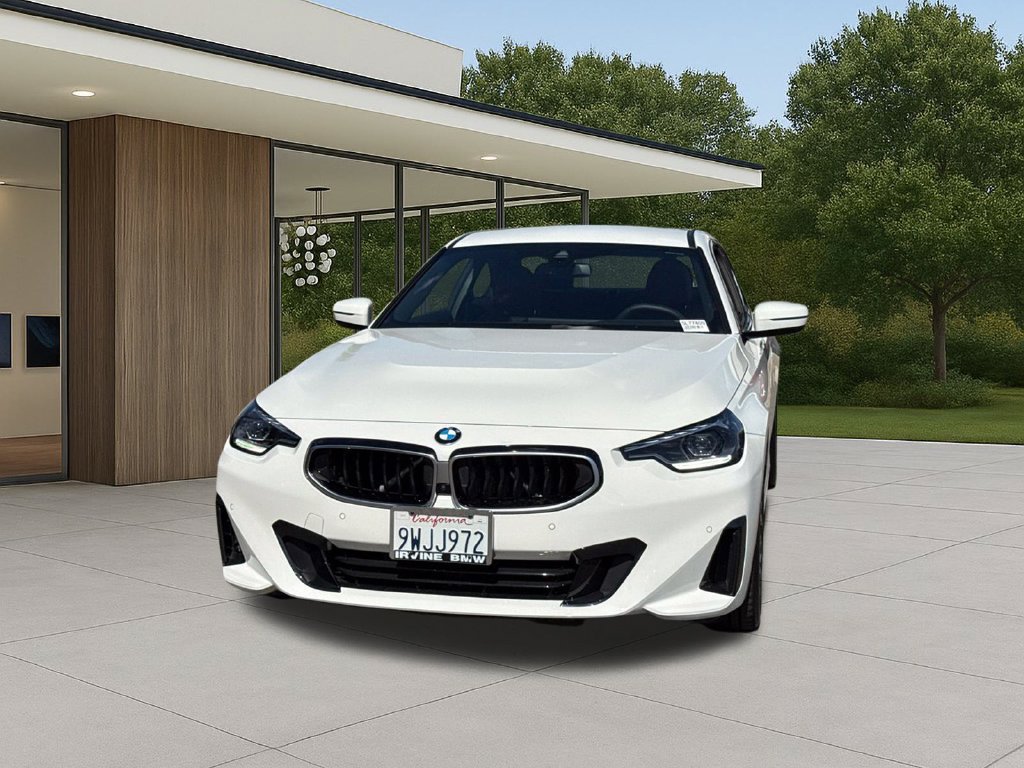 Used 2026 BMW 230i Coupe w/ Parking Assistance Package RWD image 3