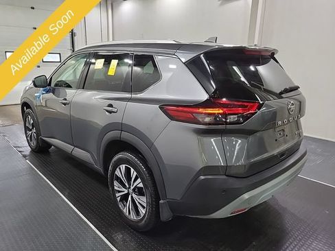 Used 2021 Nissan Rogue SV AWD/4WD image 3