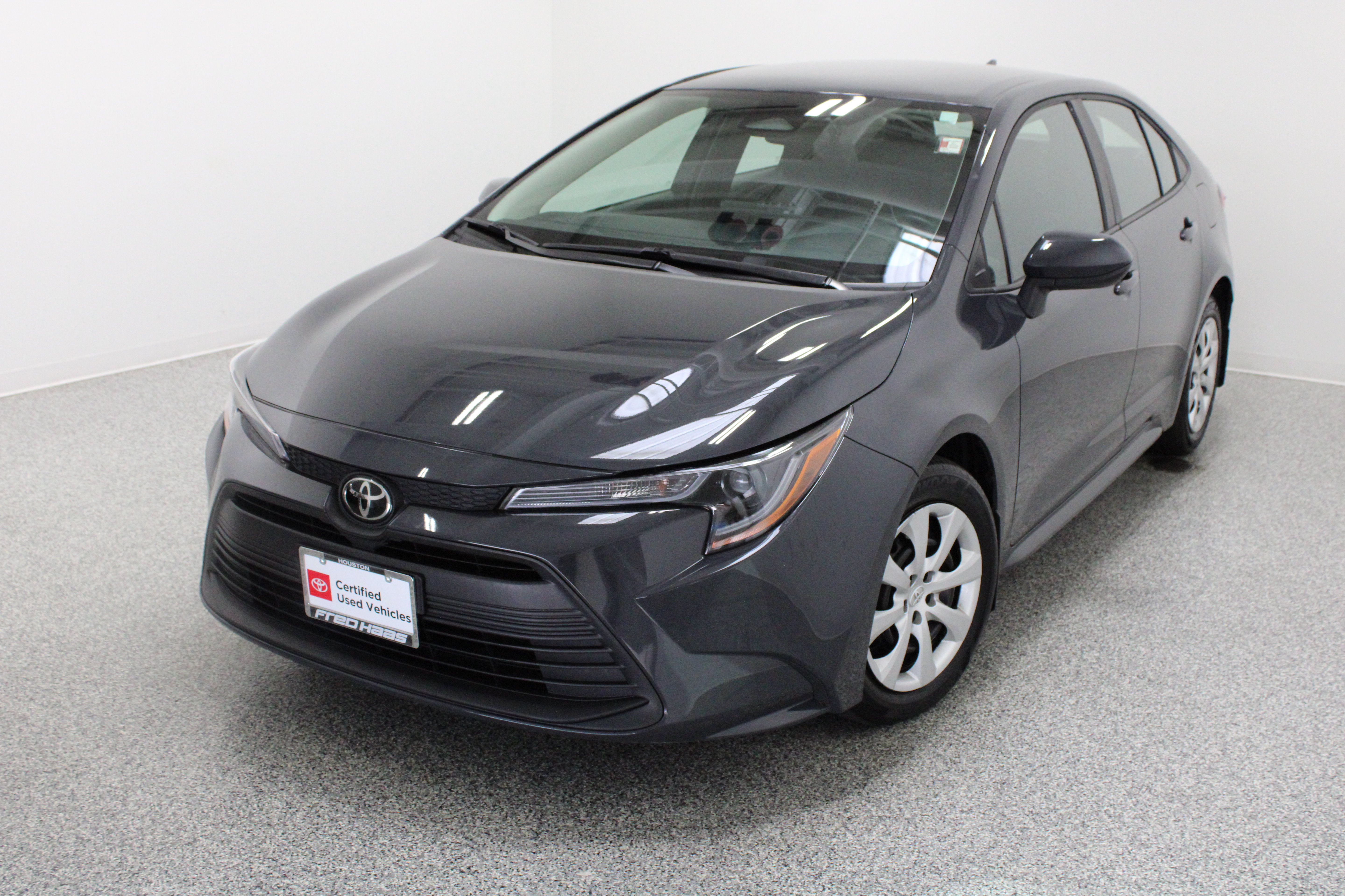 Certified 2026 Toyota Corolla LE FWD image 2