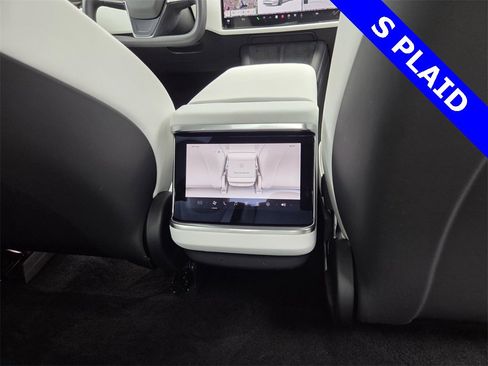 Used 2021 Tesla Model S Plaid image 24
