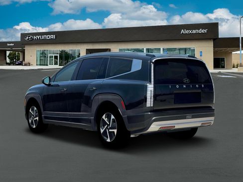 New 2026 Hyundai Ioniq 9 S RWD image 5