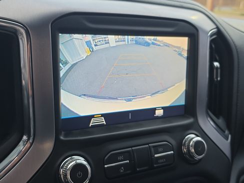 Used 2022 GMC Sierra 3500 SLE w/ SLE Convenience Package image 27