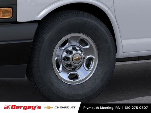 New 2025 Chevrolet Express 2500 w/ Driver Convenience Package RWD image 10