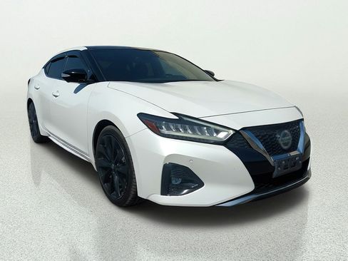 Used 2020 Nissan Maxima SR w/ Sport Mat Group FWD image 1