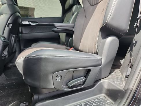 Used 2025 Hyundai Palisade Calligraphy AWD/4WD image 26