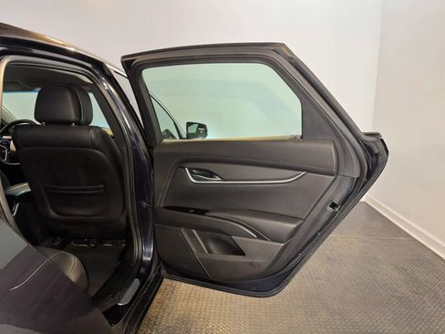 Used 2014 Cadillac XTS FWD image 27