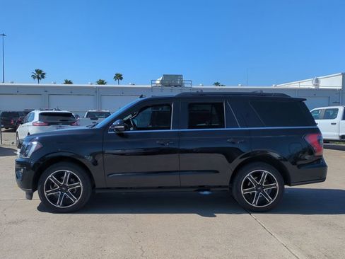 Used 2021 Ford Expedition Limited image 9