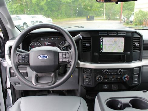 Used 2023 Ford F350 XL w/ XL Chrome Package AWD/4WD image 31