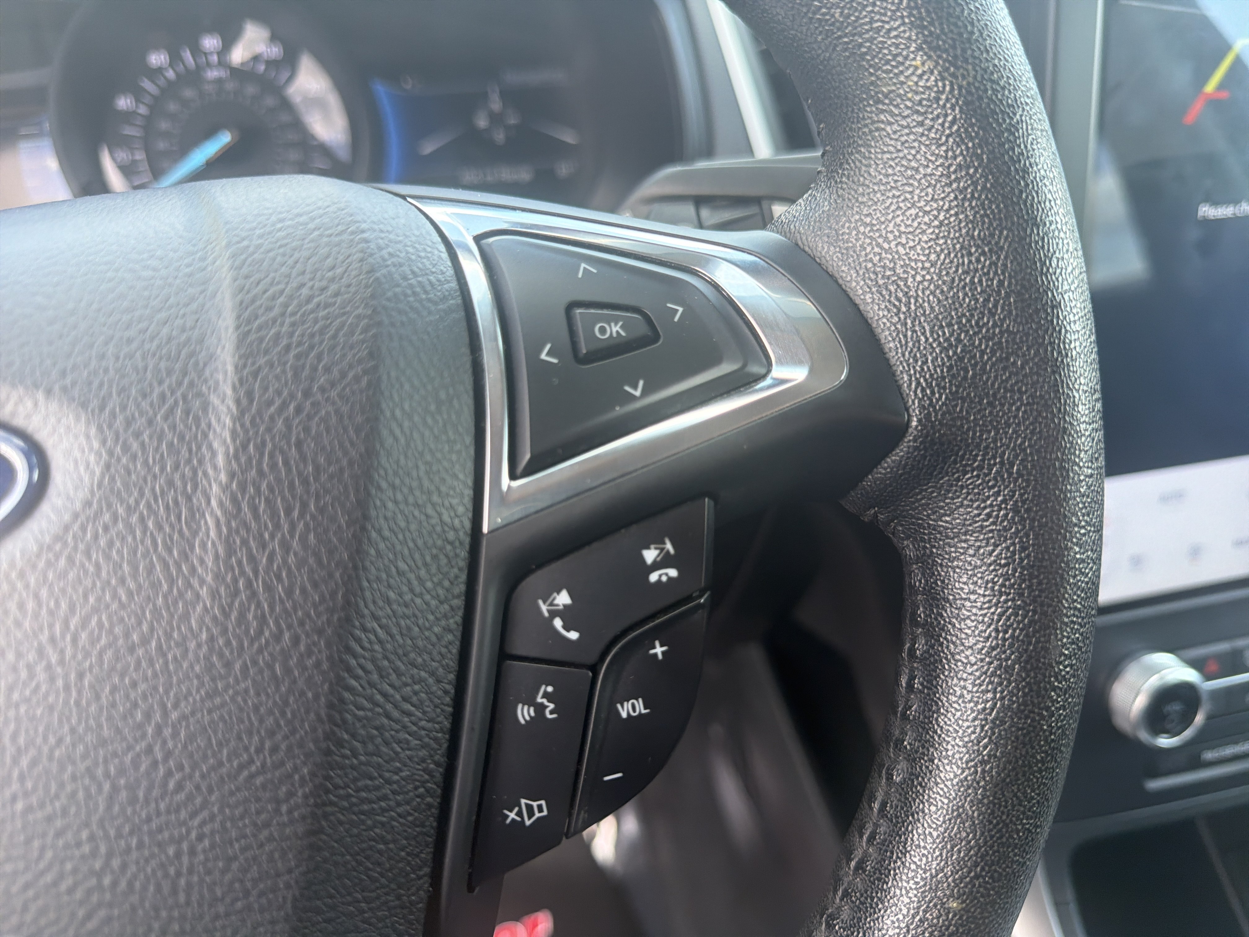 Used 2022 Ford Edge SEL w/ Convenience Package AWD/4WD image 22