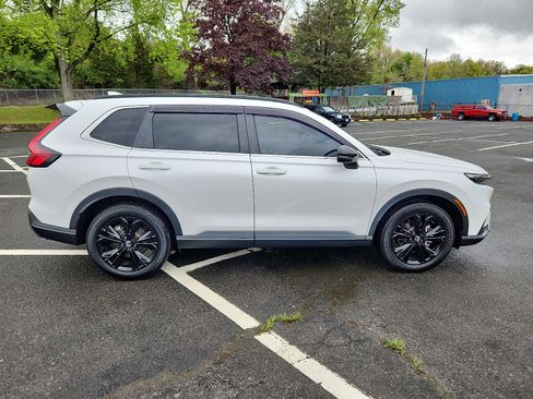 Used 2023 Honda CR-V Sport Touring image 7