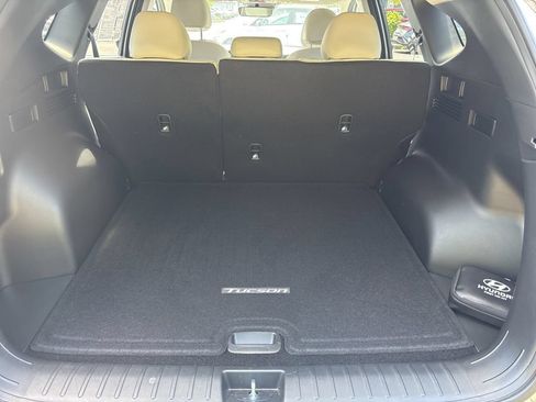 Certified 2025 Hyundai Tucson SEL AWD/4WD image 13