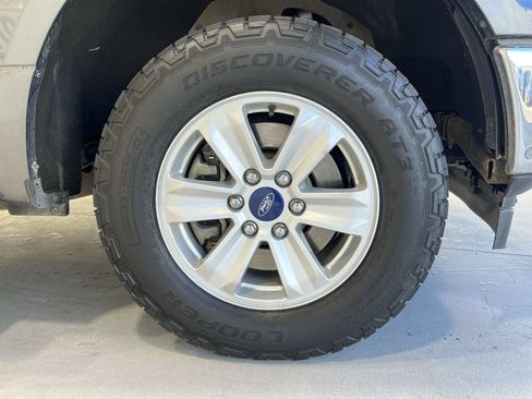 Used 2018 Ford F150 XLT w/ Trailer Tow Package AWD/4WD image 10