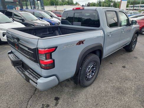 New 2026 Nissan Frontier PRO-4X w/ Tow Package AWD/4WD image 8