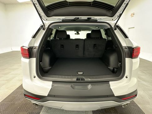 New 2026 Chevrolet Blazer LT w/ Midnight/Sport Edition AWD/4WD image 22