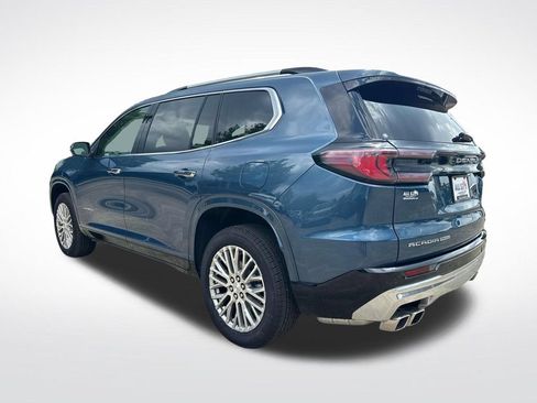 Used 2025 GMC Acadia Denali w/ LPO, All-Weather Package AWD/4WD image 7