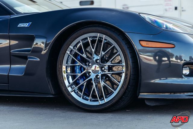 Used 2009 Chevrolet Corvette ZR1 w/ Preferred Equipment Group RWD image 48
