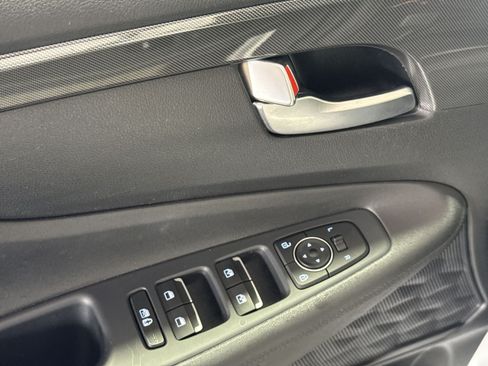 Used 2022 Hyundai Santa Fe SEL FWD image 16