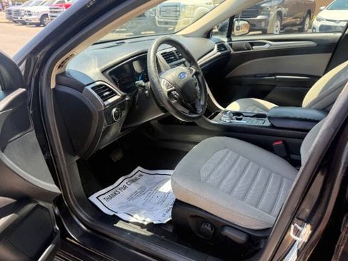 Used 2019 Ford Fusion S FWD image 11