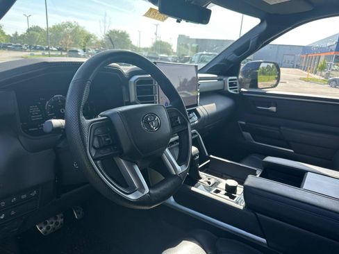 Used 2025 Toyota Tundra Platinum w/ TRD Off-Road Package AWD/4WD image 17