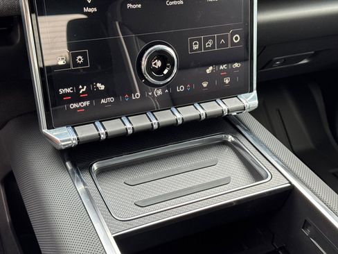 New 2026 GMC Sierra EV Elevation image 31