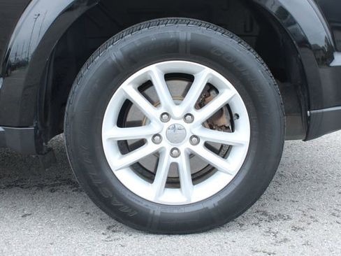 Used 2016 Dodge Journey SXT w/ Comfort/Convenience Group FWD image 32