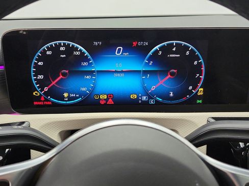 Certified 2023 Mercedes-Benz CLA 250 image 9