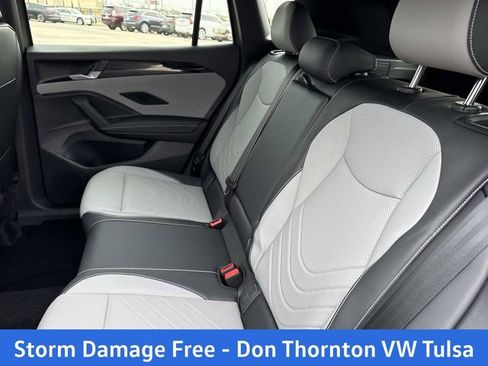 New 2026 Volkswagen Tiguan SE R-Line FWD image 15