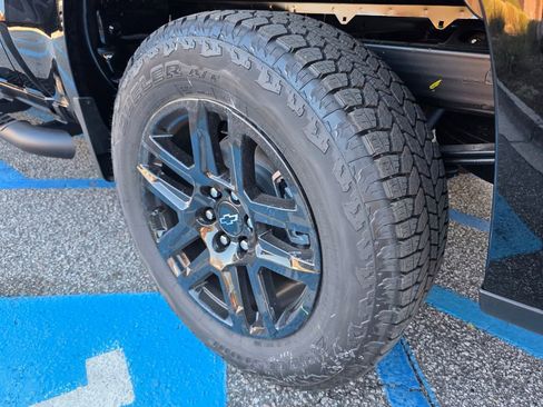 New 2026 Chevrolet Silverado 1500 Custom w/ Turbomax Blackout Package RWD image 19