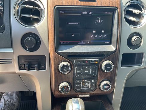 Used 2013 Ford F150 Lariat w/ Lariat Chrome Pkg image 15