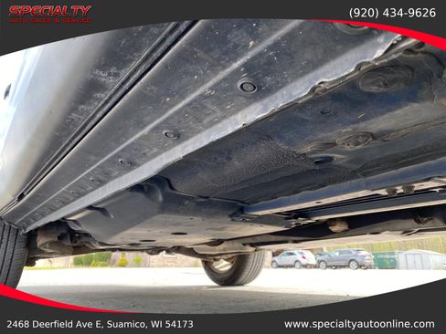 Used 2018 Nissan Rogue Sport SV w/ SV Technology Package AWD/4WD image 38