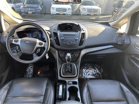 Certified 2017 Ford C-MAX Energi SE w/ Equipment Group 402A image 15
